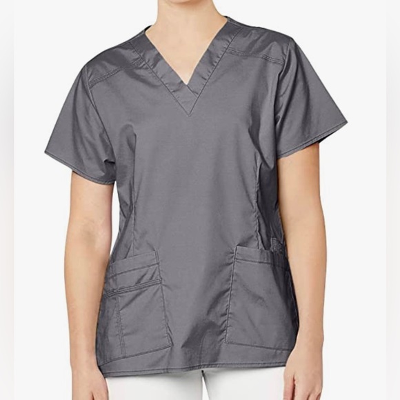 Scrub Top: WonderWink Women's Wonderflex Verity
Size large
Color: grey - Picture 2 of 6